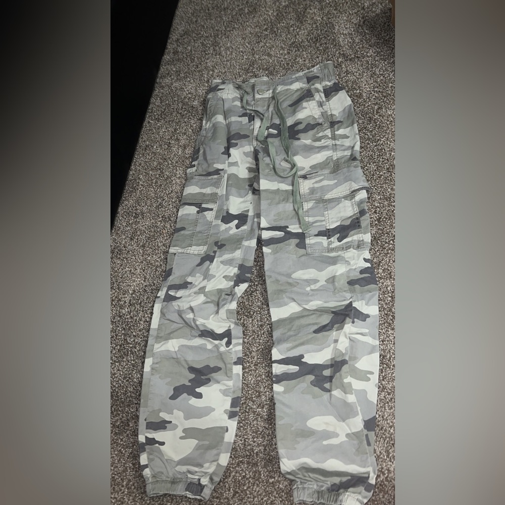 AE JOGGERS
